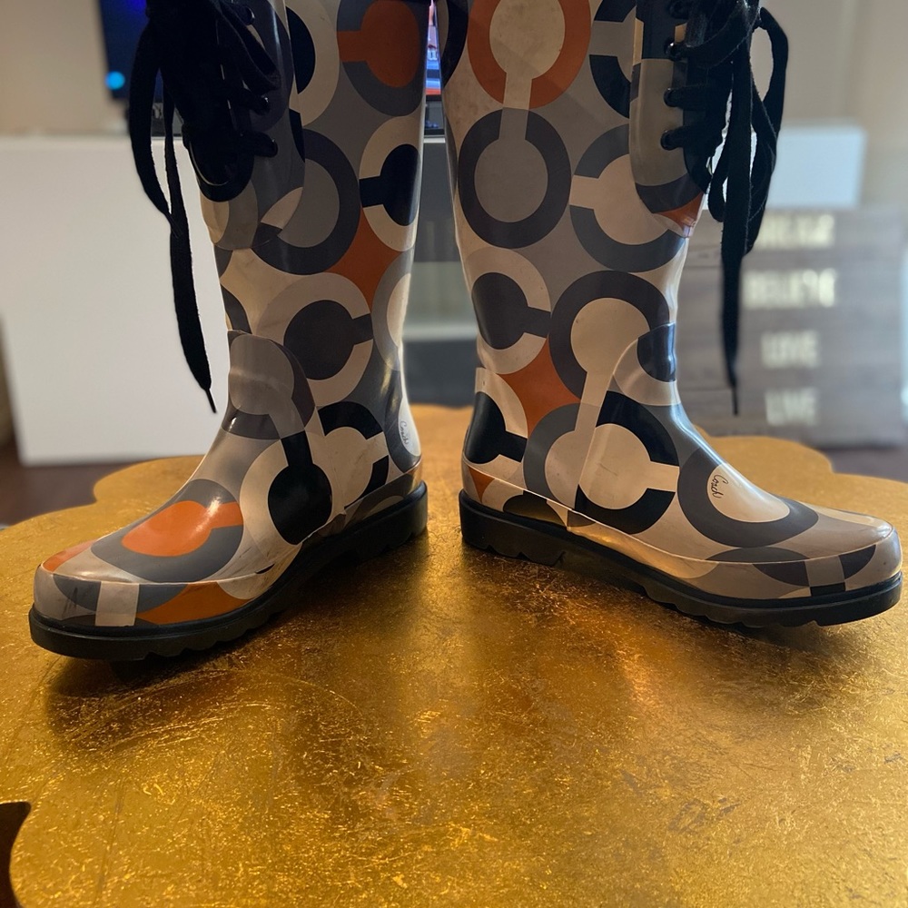 Authentic Coach Rainboots - Picture 6 of 8